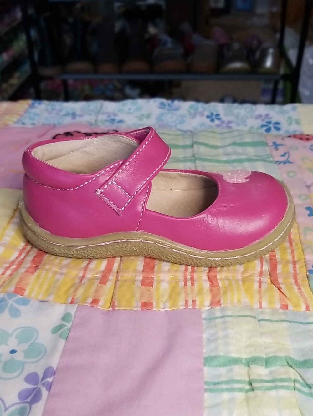Livie & Luca Pink Leather Mary Jane Shoes with Pink Glitter Bird Size 6 Pio Pio - Picture 5 of 9